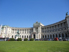 Hofburg viennois: la place des héros